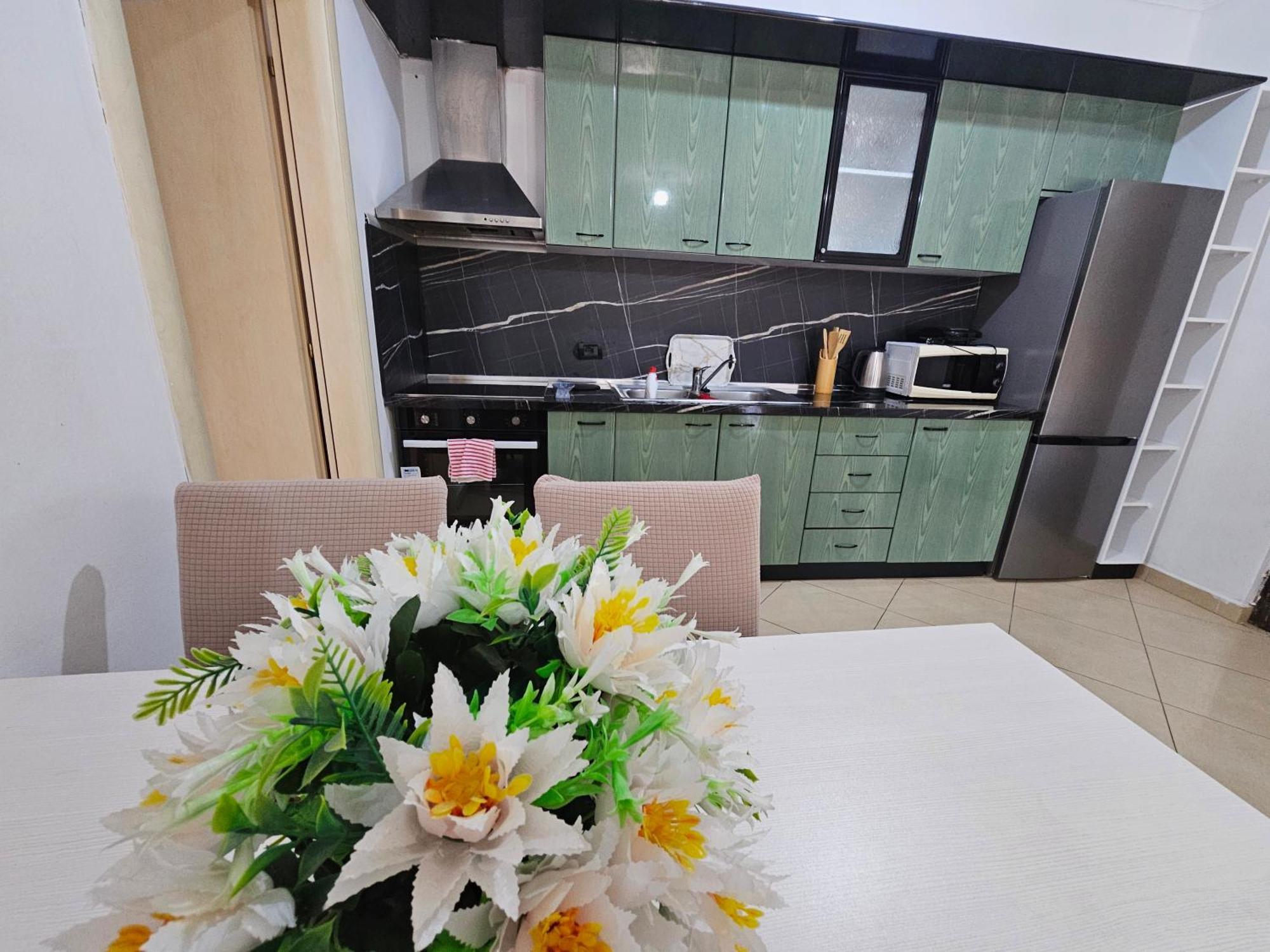 Bral Apartments 9 ดูร์เรส ภายนอก รูปภาพ